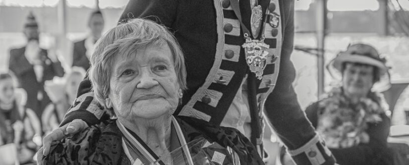 In Memoriam – Rini Holland